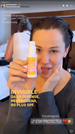 jennifer garner neutrogena kasvojen aurinkovoideella