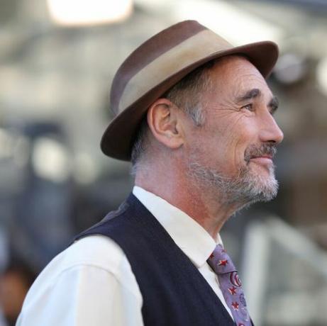 Mark rylance osallistuu " oottelemassa barbaareja" -ensi-iltaan 15. zurichin elokuvafestivaalin aikana kino corsossa 29. syyskuuta 2019 Zürichissä, Sveitsissä