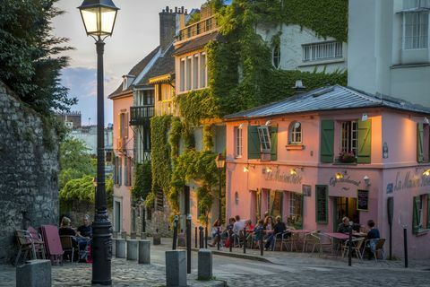 Pariisi - La Maison Rose - Montmartre