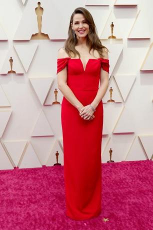 jennifer garner oscars punainen mekko 94. vuosittaiset akatemiapalkinnot saapuvat