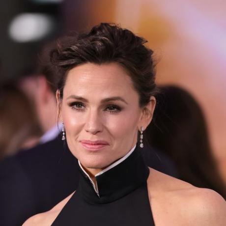 jennifer garner osallistuu " the adam-projektin" New Yorkin ensi-iltaan 28. helmikuuta 2022