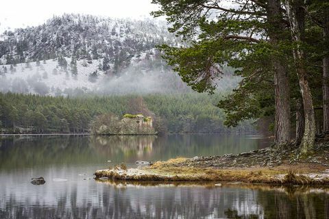 missä on Skotlannissa kuvattu crown-sarja 4