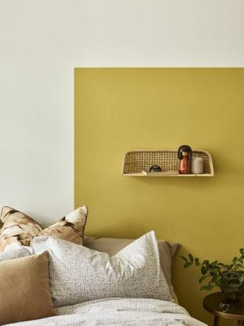 dulux keltainen kultahiekka maalaa makuuhuoneen tila
