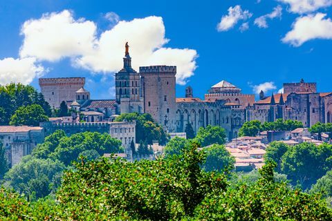 näkymä paavien palatsille, avignon, ranska