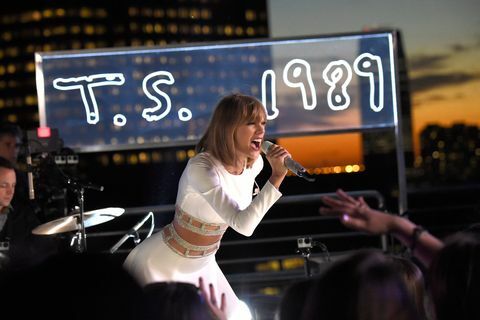 new york, ny 27. lokakuuta taylor swift esiintyy vuoden 1989 salaisessa istunnossaan iheartradion kanssa 27. lokakuuta 2014 new york cityssä. Kuva: kevin mazurtasgetty images for tas