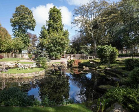 St John's Manor Estate - Jersey - lampi - Savills