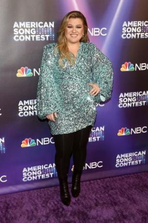 kelly clarkson amerikkalaisen laulukilpailun paljetteja