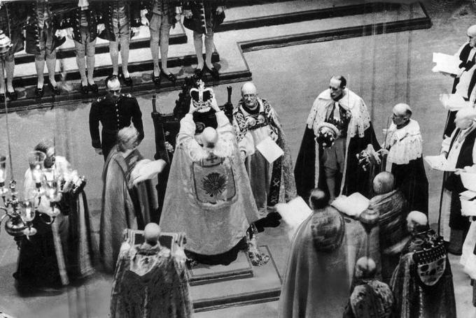 12. toukokuuta 1937 kuningas George Vi: n kruunaus westminsterin luostarissa, Lontoo kuva Keystonegetty images