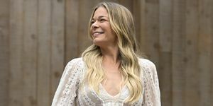 leann rimes esiintyy stern Grovessa