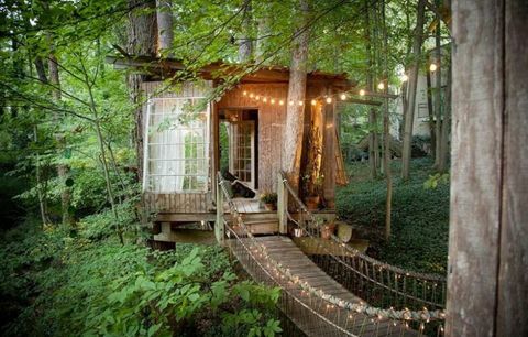 Eristäytynyt Intown Treehouse - Atlanta - Airbnb - keijuvalot