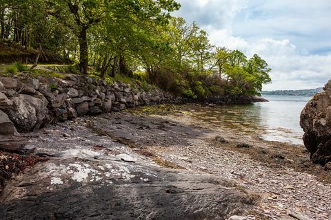 glengarriff linna myytävänä Irlannissa