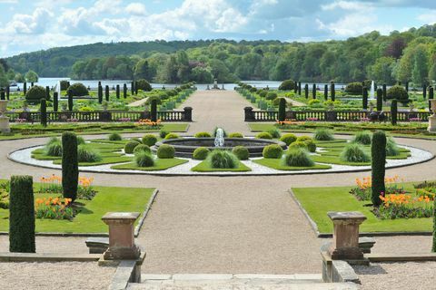 kevät Trentham Gardensissa, Stafordshiressä