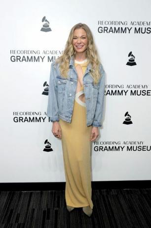 los angeles, kalifornia 31. toukokuuta leann rimes osallistuu leann rimes -iltaan Grammy-museossa 31. toukokuuta 2022 los angelesissa, kaliforniassa valokuva rebecca sappgetty kuvat tallenteeseen akatemia