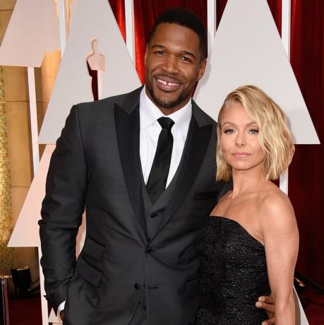  michael-strahan-osoitti-kelly-ripa-tensions 