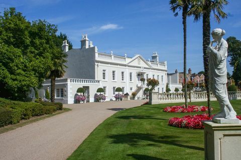 St John's Manor Estate - Jersey - edessä - Savills